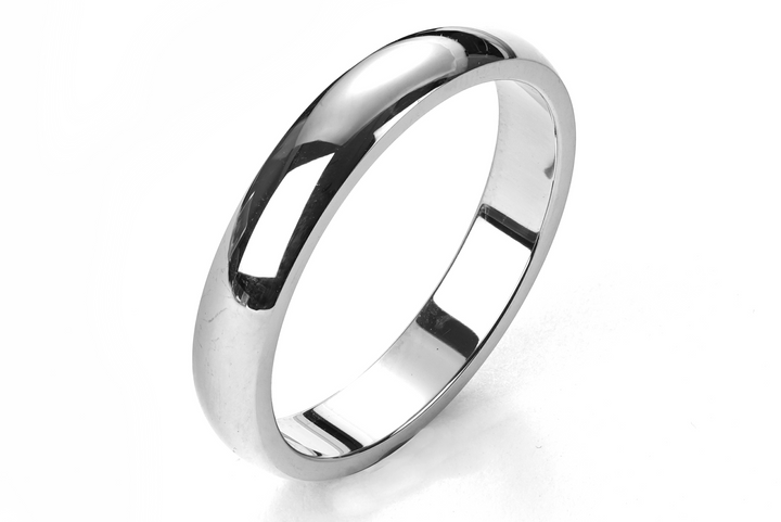 טבעת כסף לגבר מפלדת אל-חלד בעיצוב ייחודי